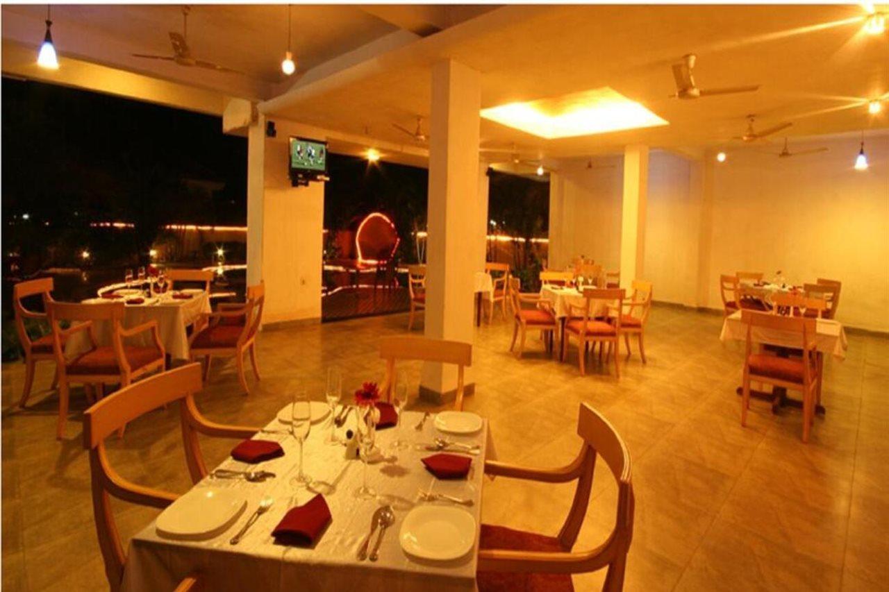 Lambana Resort Калангуте Екстериор снимка