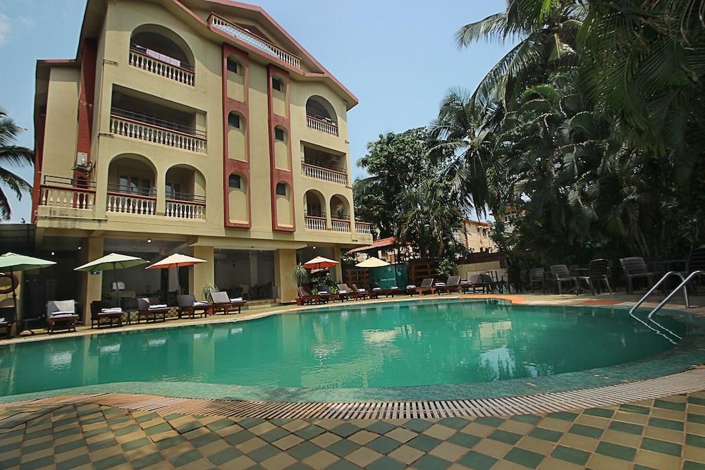 Lambana Resort Калангуте Екстериор снимка