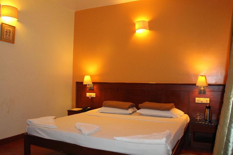 Lambana Resort Калангуте Екстериор снимка